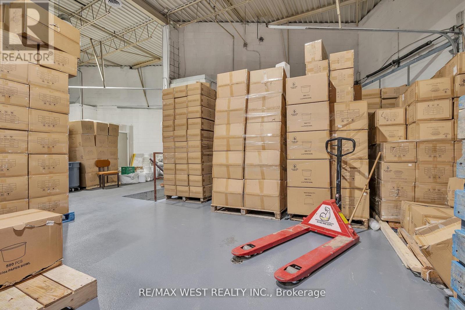 17&18 - 418 Hanlan Road, Vaughan, Ontario  L4L 4Z1 - Photo 33 - N12488754