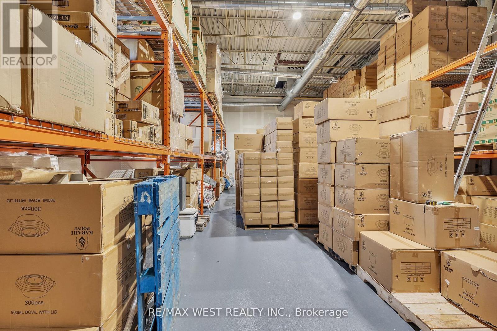 17&18 - 418 Hanlan Road, Vaughan, Ontario  L4L 4Z1 - Photo 35 - N12488754