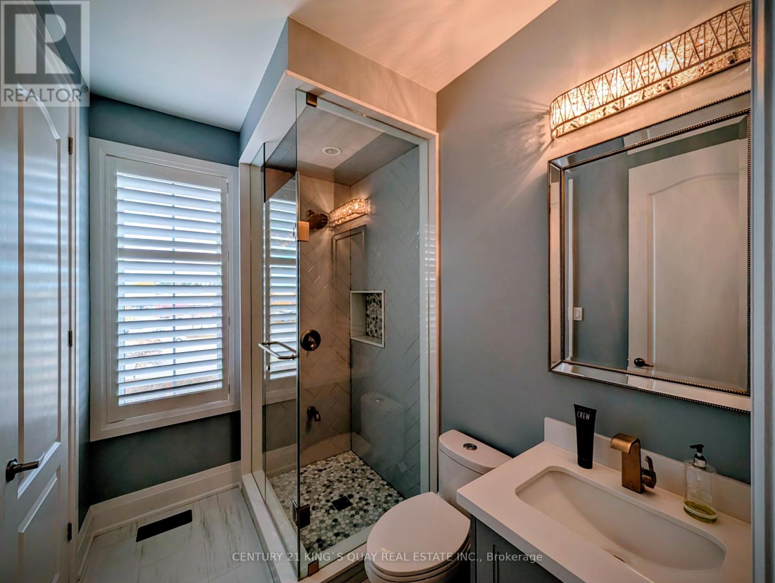 39 Giardina Crescent, Richmond Hill, Ontario  L4B 0G1 - Photo 11 - N12488802