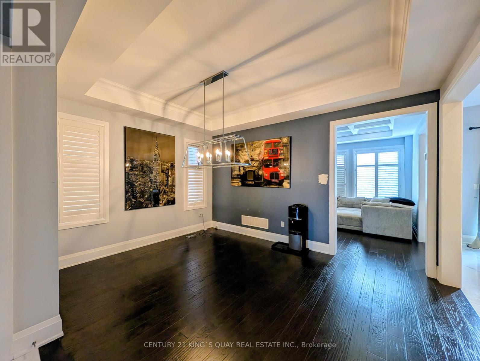 39 Giardina Crescent, Richmond Hill, Ontario  L4B 0G1 - Photo 3 - N12488802