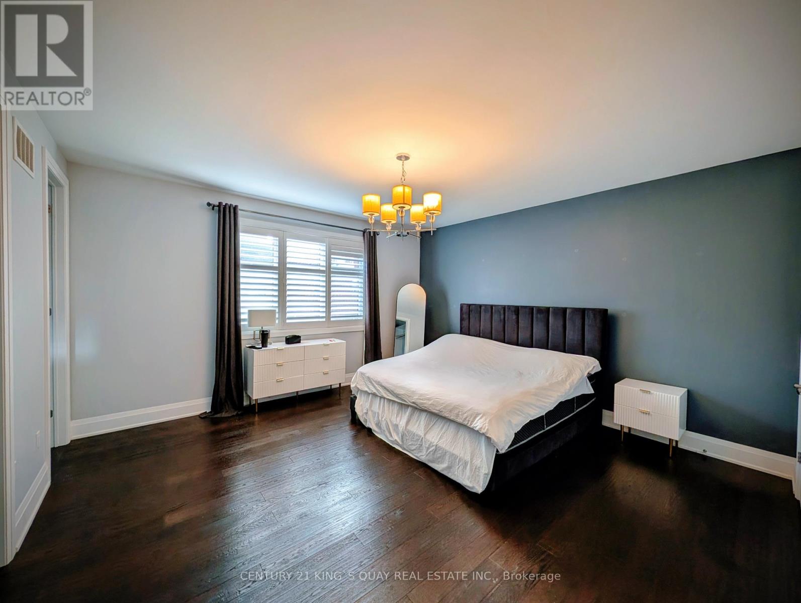 39 Giardina Crescent, Richmond Hill, Ontario  L4B 0G1 - Photo 7 - N12488802