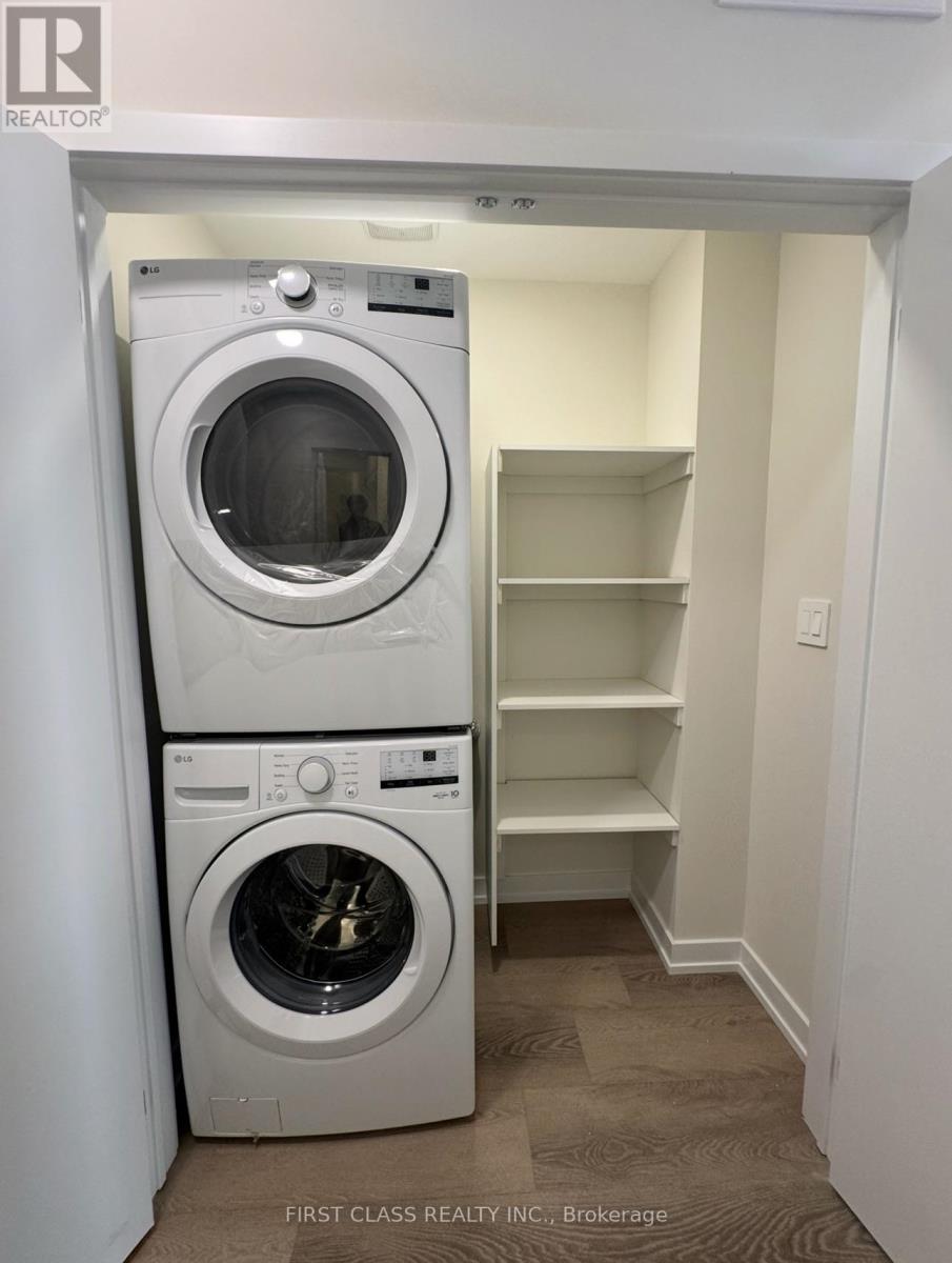 26 Lewis Craigie Lane, Richmond Hill, Ontario  L4B 0J4 - Photo 8 - N12488812