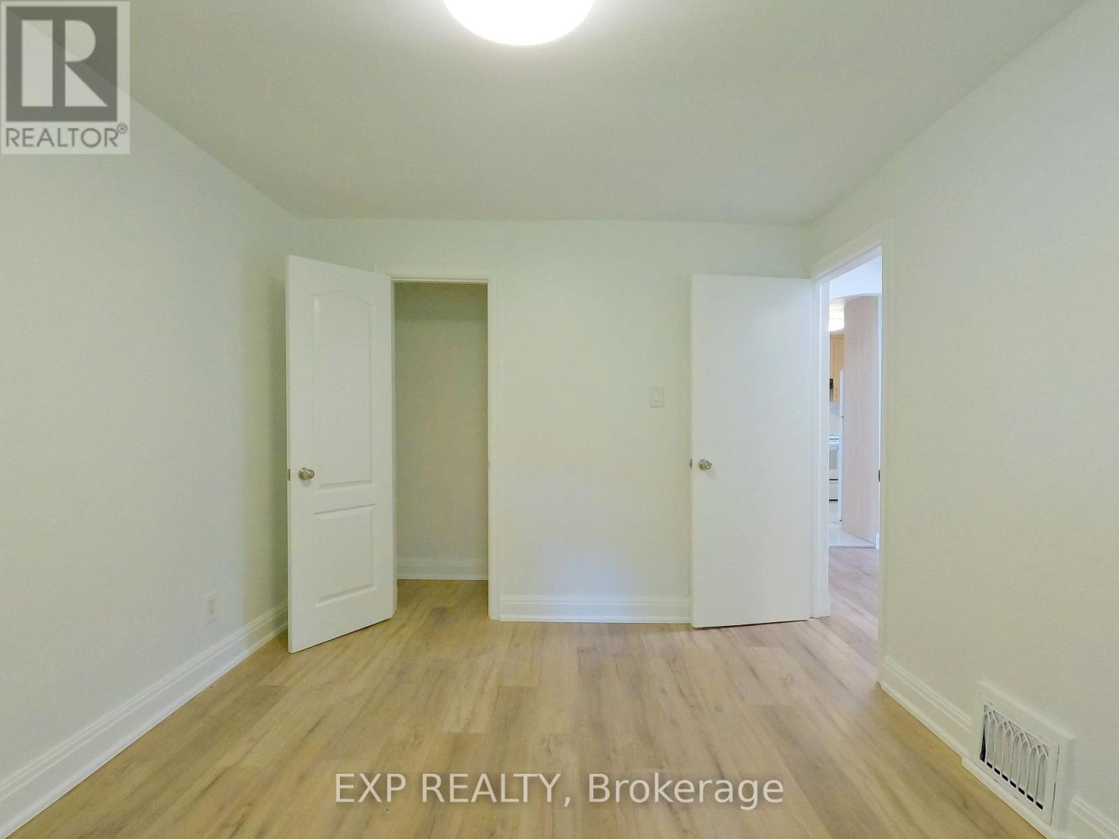 Main Lv - 101 Roseview Avenue, Richmond Hill, Ontario  L4C 1C6 - Photo 7 - N12488854