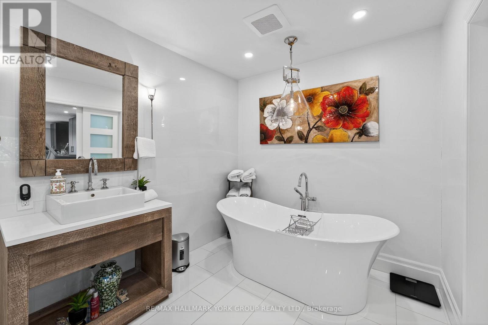 93 Seline Crescent, Barrie, Ontario  L4N 5V7 - Photo 39 - S12487775