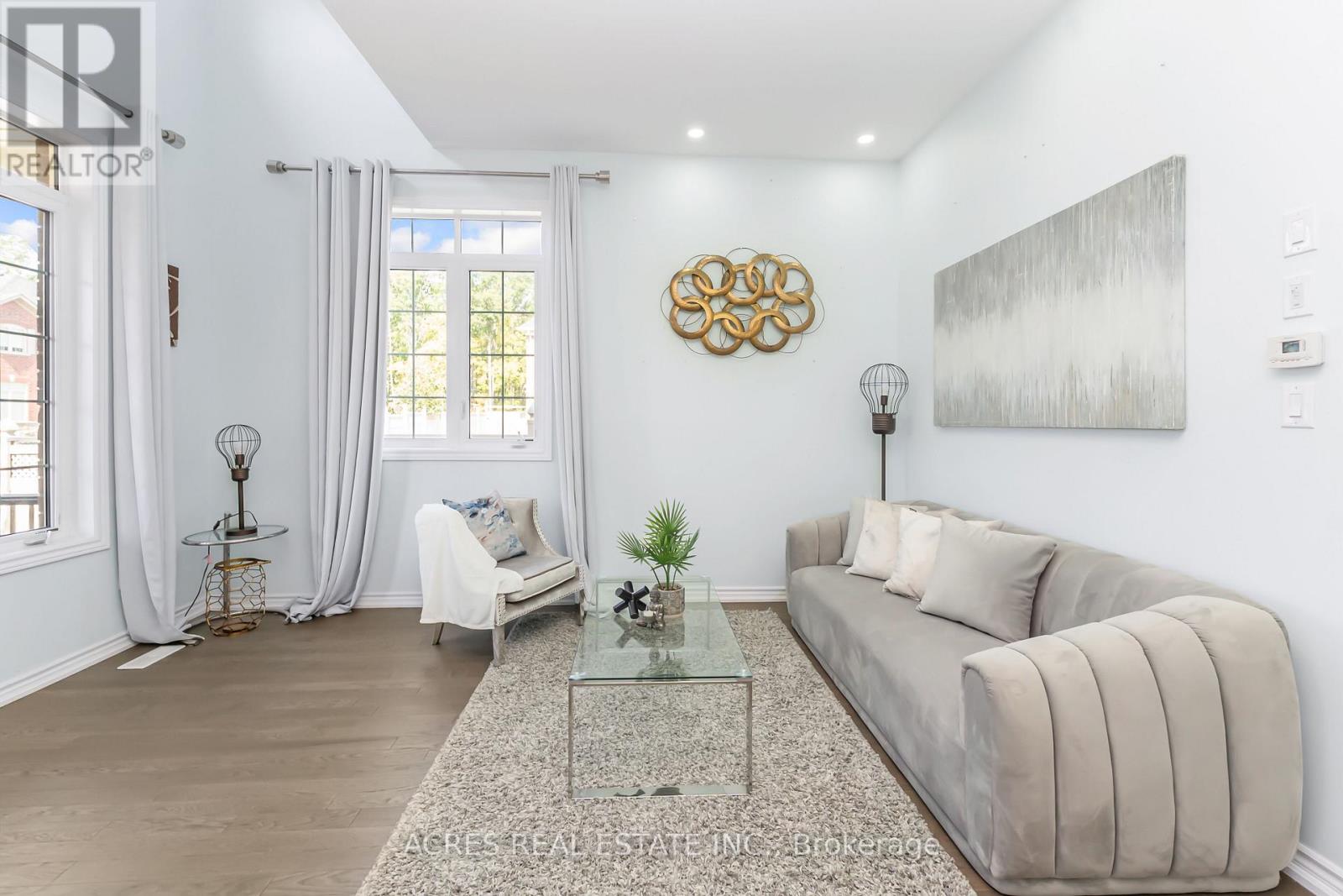 96 Redmond Crescent, Springwater, Ontario  L9X 1Z8 - Photo 5 - S12487962