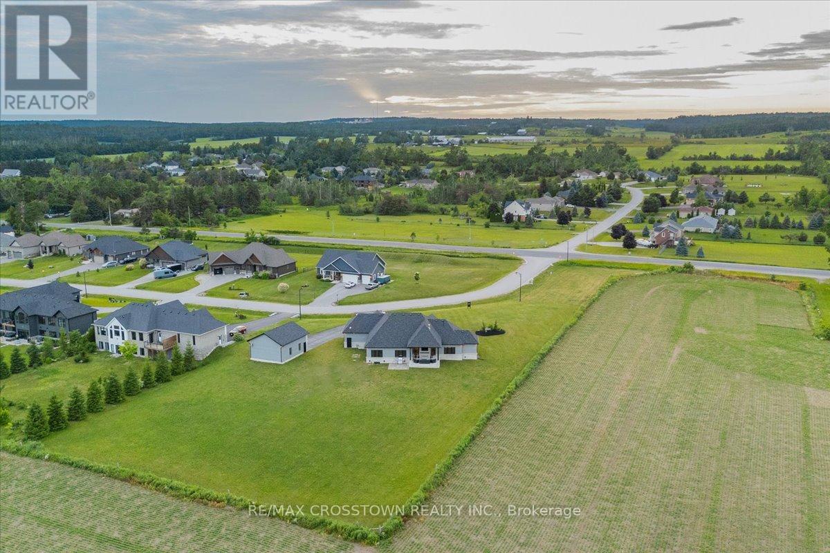 1 Best Court, Oro-Medonte, Ontario  L0L 2L0 - Photo 10 - S12488110