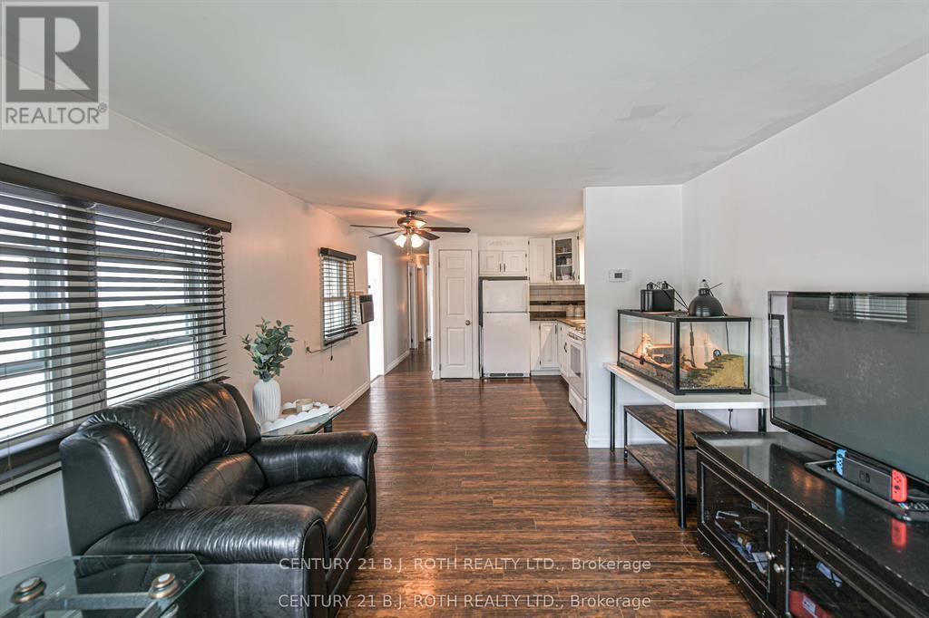 1296 Madison Street, Severn, Ontario  L3V 0V1 - Photo 12 - S12488222