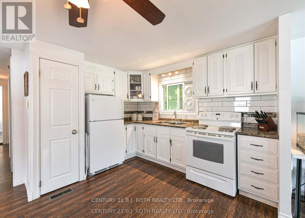 1296 Madison Street, Severn, Ontario  L3V 0V1 - Photo 13 - S12488222