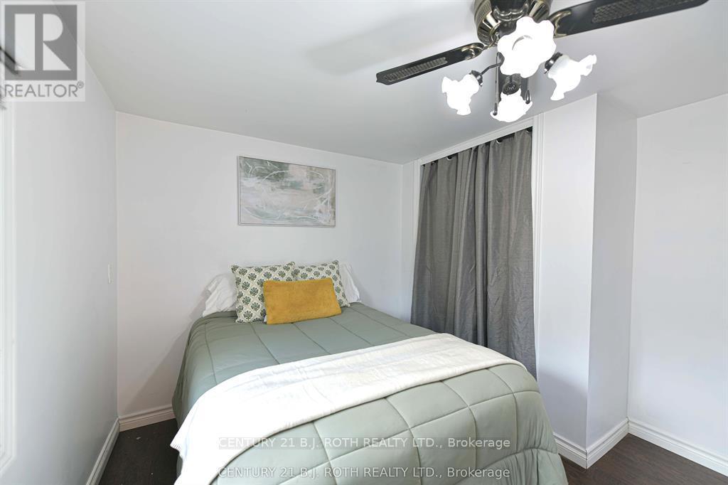 1296 Madison Street, Severn, Ontario  L3V 0V1 - Photo 16 - S12488222