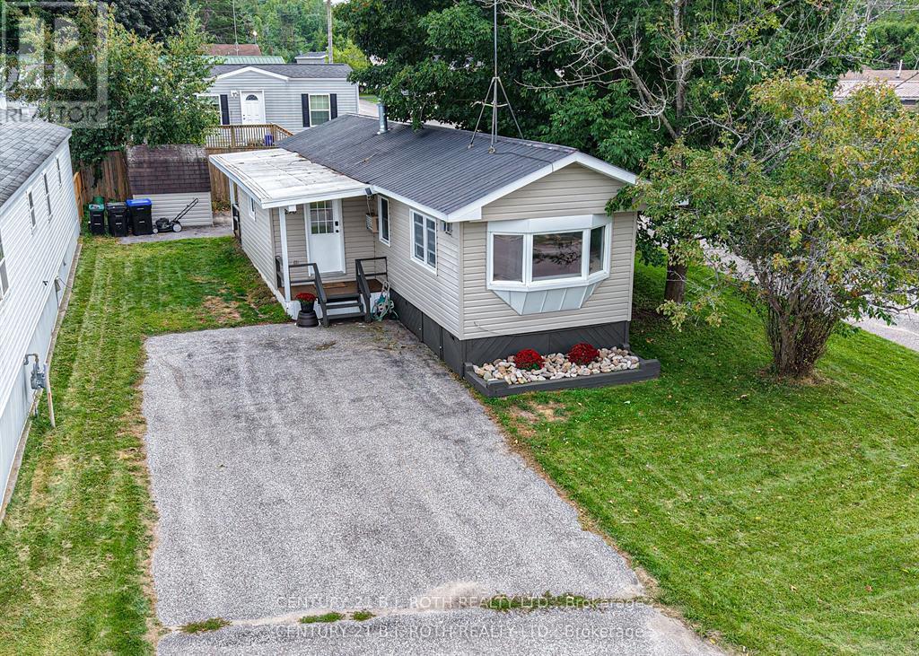 1296 Madison Street, Severn, Ontario  L3V 0V1 - Photo 2 - S12488222