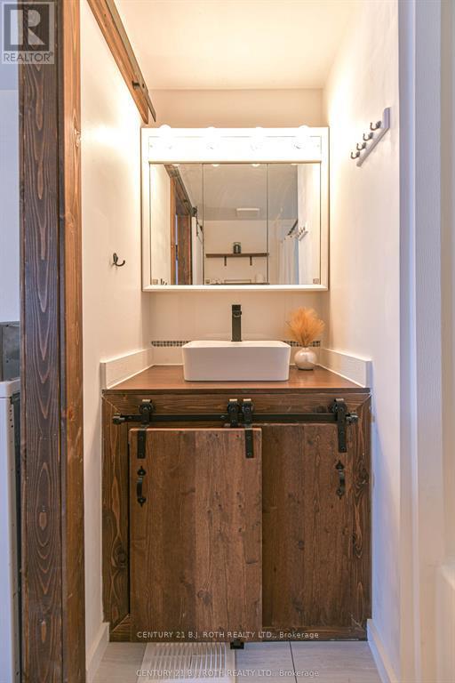 1296 Madison Street, Severn, Ontario  L3V 0V1 - Photo 23 - S12488222