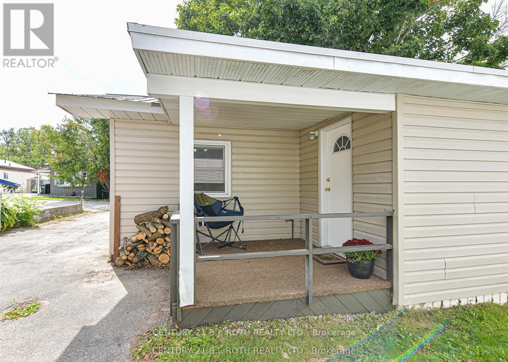 1296 Madison Street, Severn, Ontario  L3V 0V1 - Photo 27 - S12488222