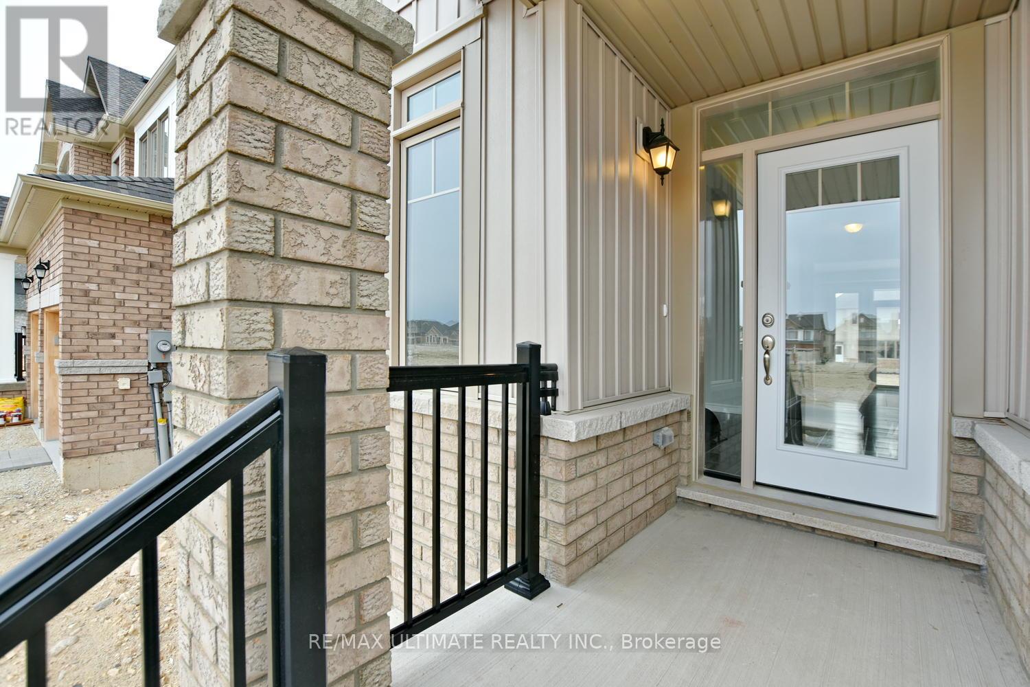 16 Mclean Avenue, Collingwood, Ontario  L9Y 3V2 - Photo 2 - S12488606