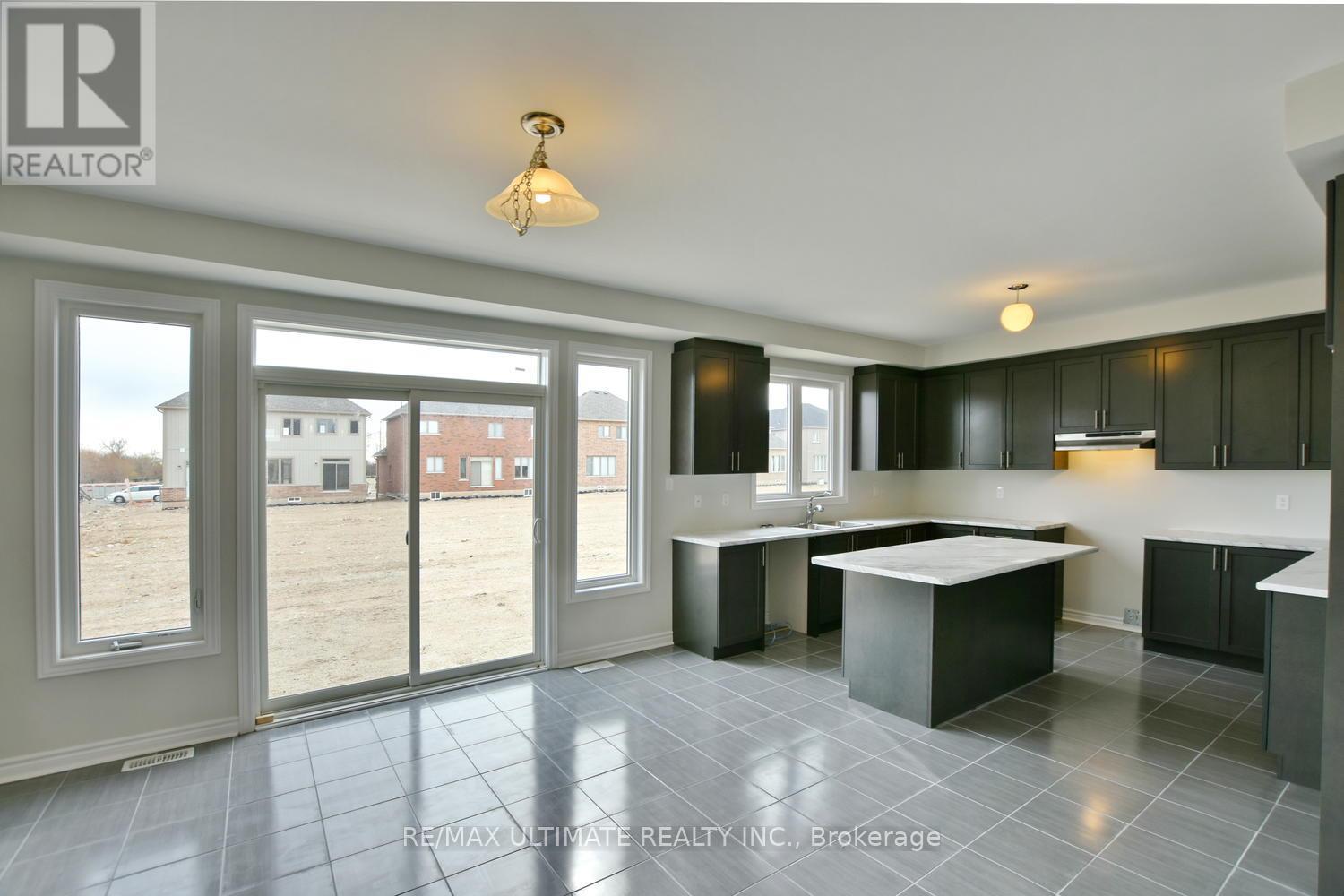 16 Mclean Avenue, Collingwood, Ontario  L9Y 3V2 - Photo 9 - S12488606