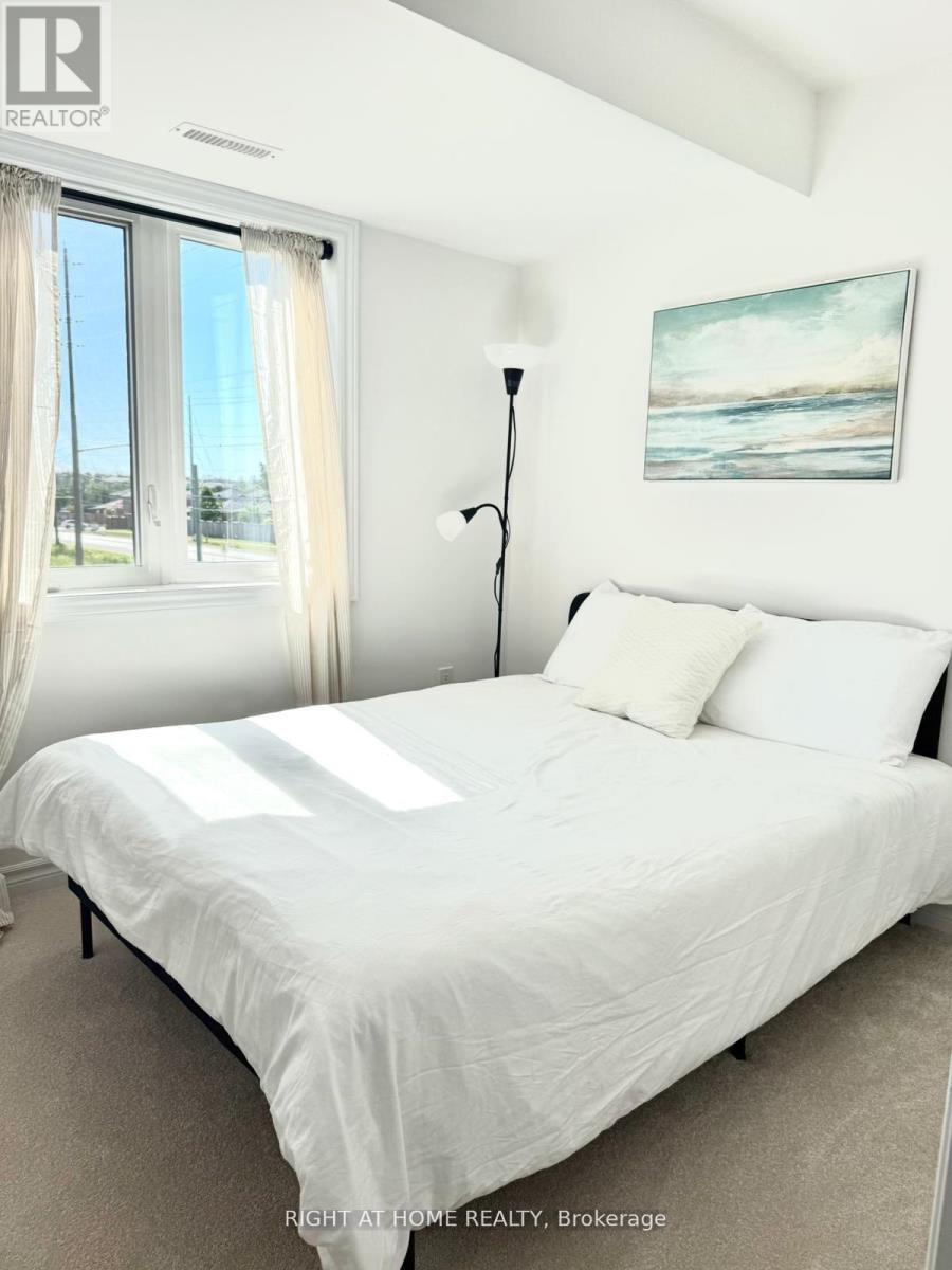 #2 - 31 Pumpkin Corner Crescent, Barrie, Ontario  L9J 0T5 - Photo 15 - S12488628