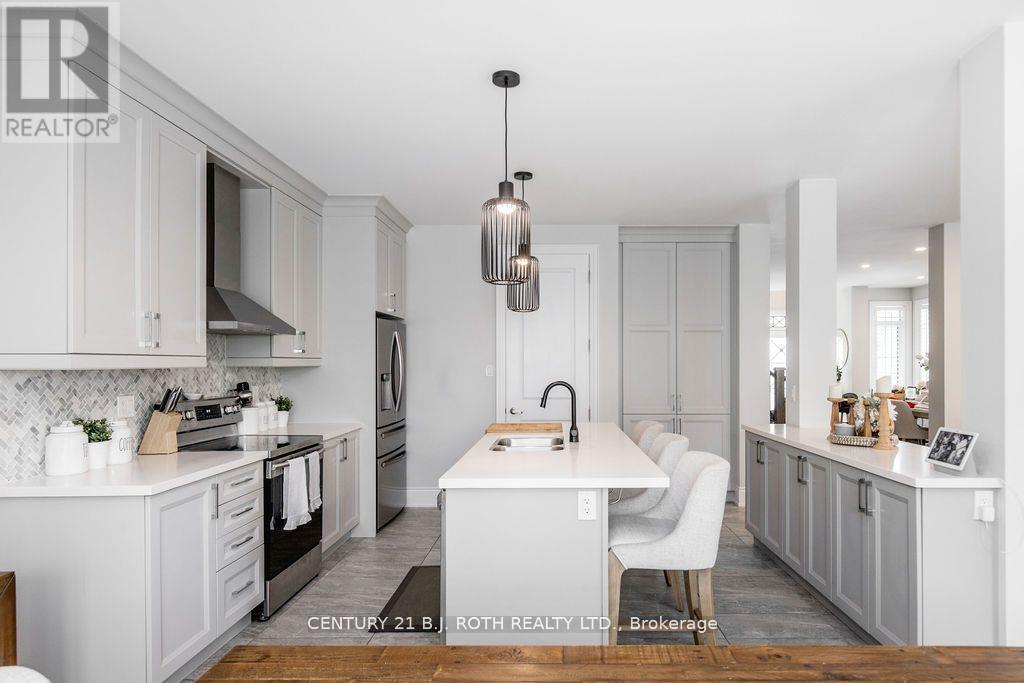 20 Westminster Circle, Barrie (Innis-Shore), Ontario  L4M 0A3 - Photo 18 - S12488890