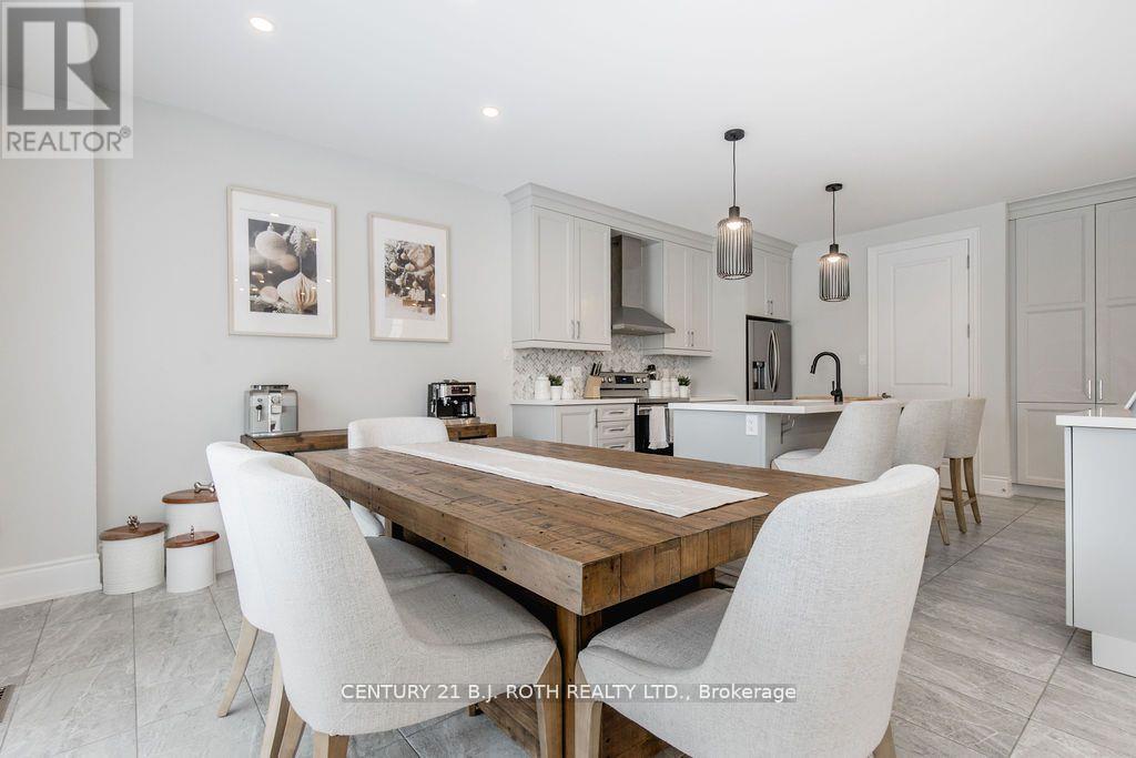 20 Westminster Circle, Barrie (Innis-Shore), Ontario  L4M 0A3 - Photo 19 - S12488890