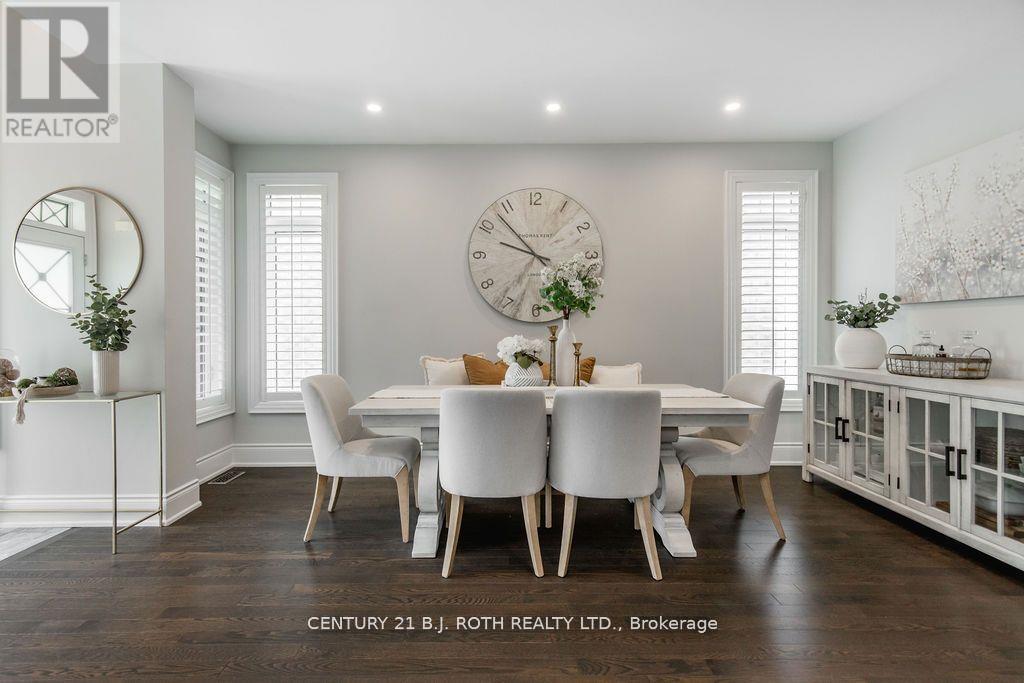 20 Westminster Circle, Barrie (Innis-Shore), Ontario  L4M 0A3 - Photo 4 - S12488890