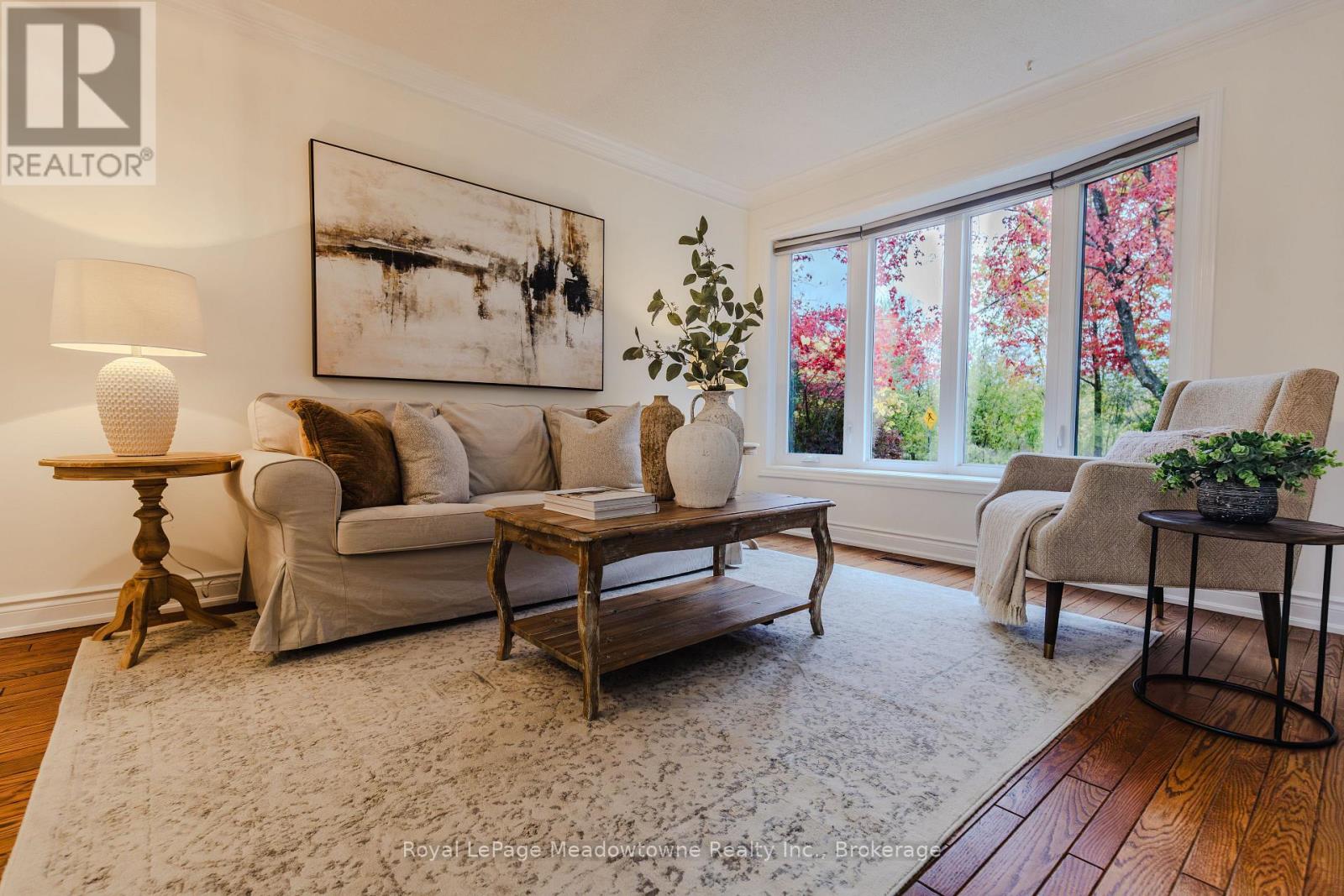 196 Chalmers Street, Oakville, Ontario  L6L 5R9 - Photo 13 - W12488954