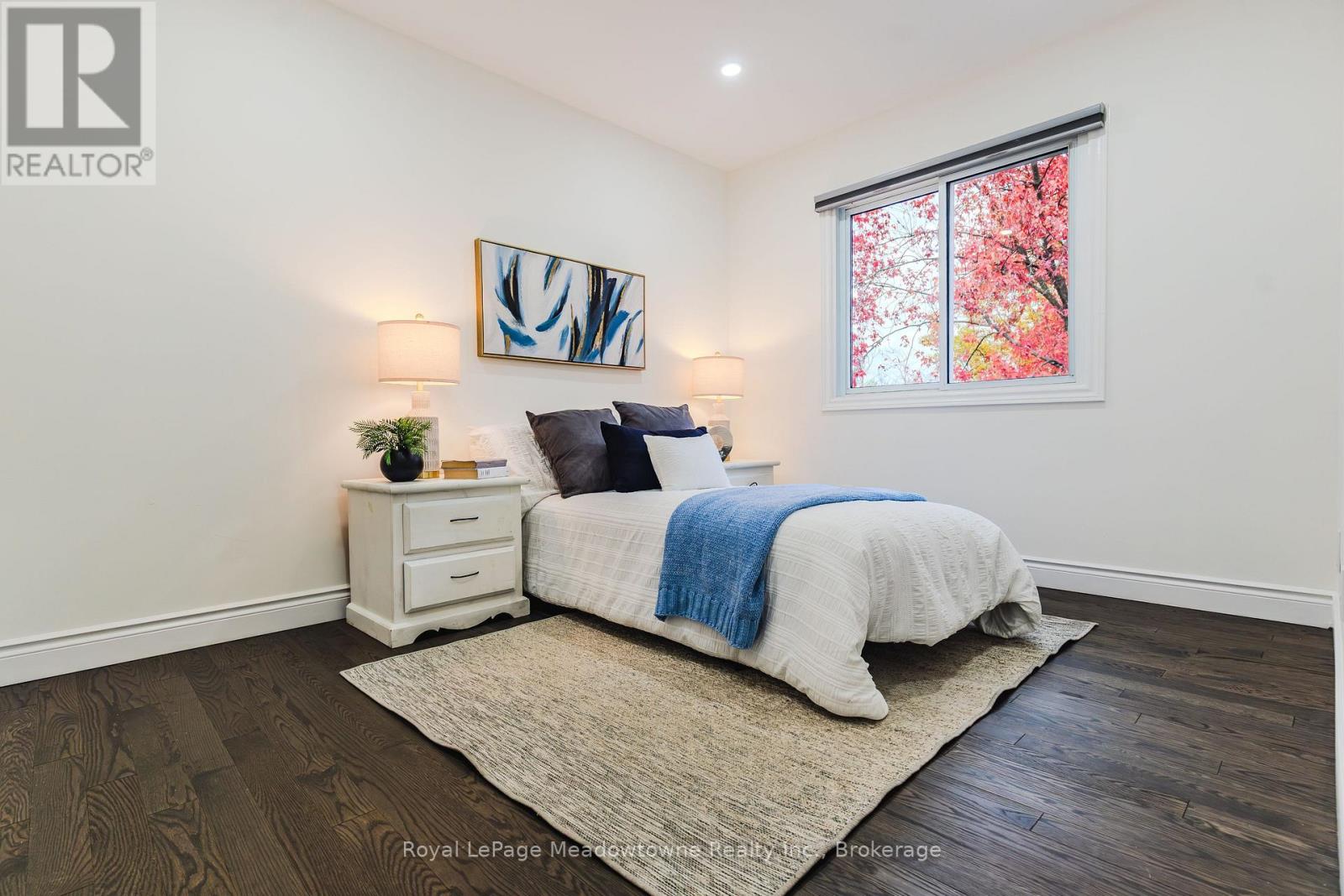 196 Chalmers Street, Oakville, Ontario  L6L 5R9 - Photo 30 - W12488954