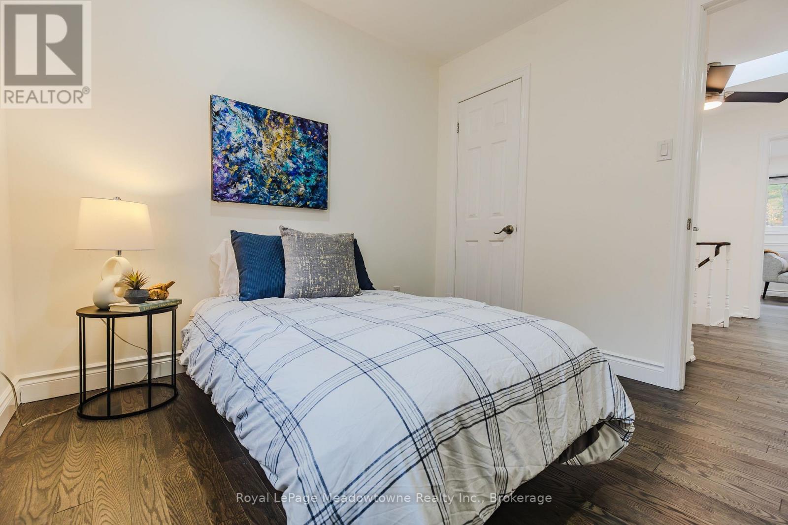 196 Chalmers Street, Oakville, Ontario  L6L 5R9 - Photo 34 - W12488954