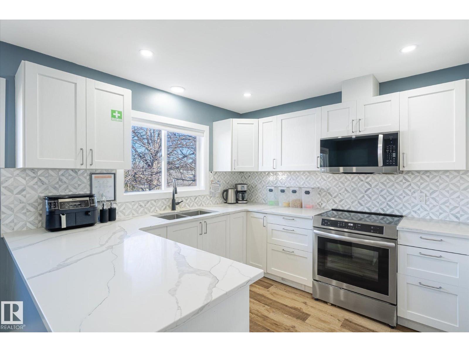 12707 & 12709 92 St Nw, Edmonton, Alberta  T5E 3R3 - Photo 11 - E4463953