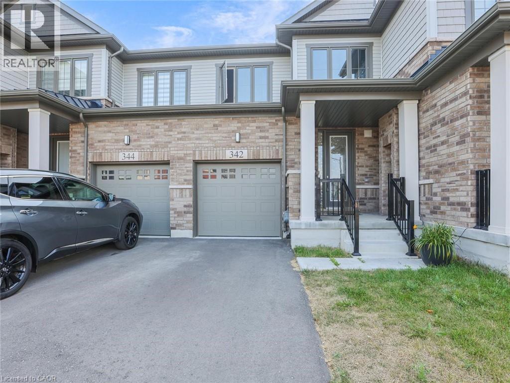 342 Bismark Drive, Cambridge, Ontario  N1S 0C6 - Photo 4 - 40756190