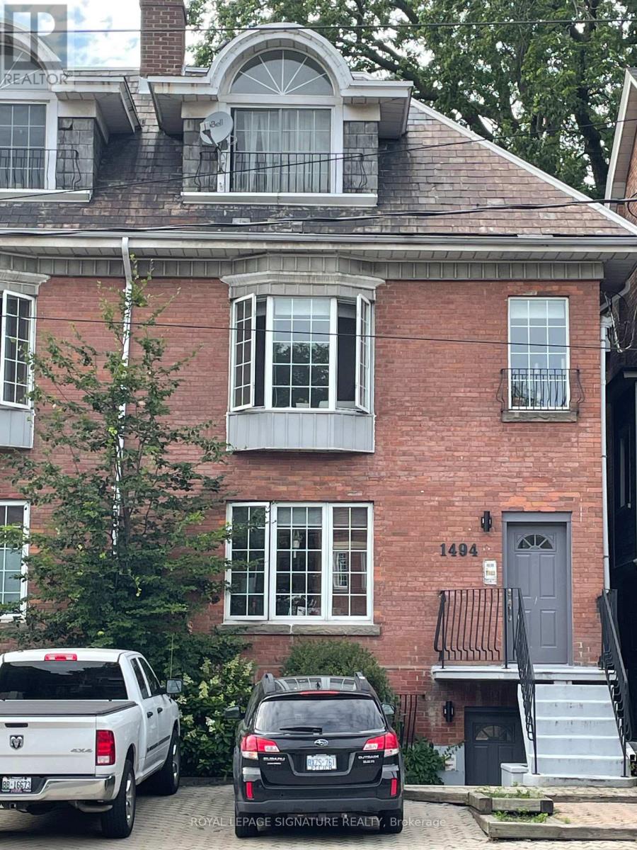 Lower - 1494 King Street W, Toronto, Ontario  M6K 1J3 - Photo 2 - W12487749