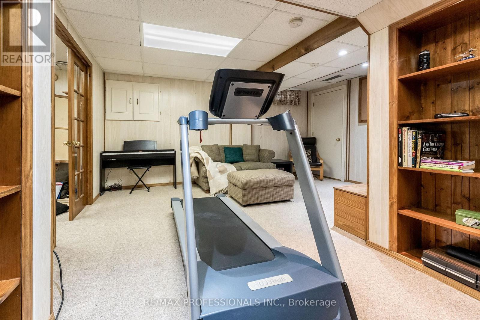 65 Hickorybush Avenue, Brampton, Ontario  L6R 1C8 - Photo 40 - W12487773