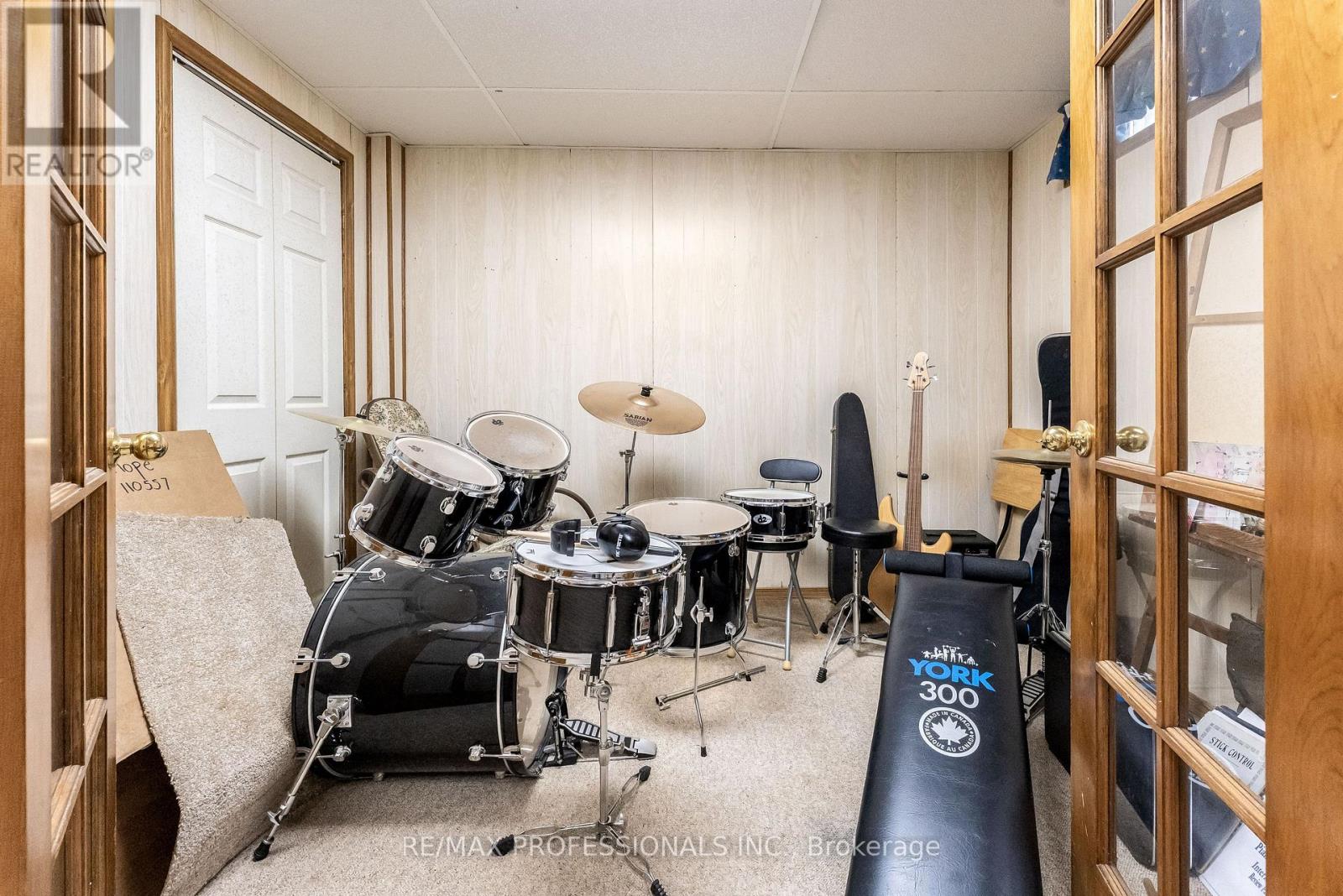 65 Hickorybush Avenue, Brampton, Ontario  L6R 1C8 - Photo 43 - W12487773