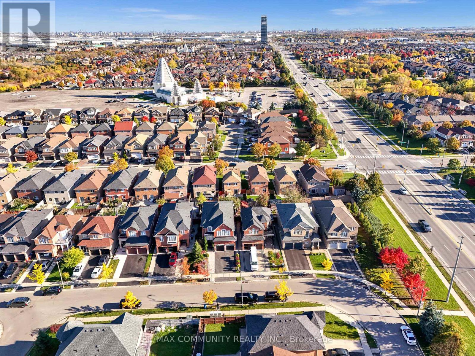 37 Denim Drive, Brampton, Ontario L6P 2R3 - Photo 48 - W12487780