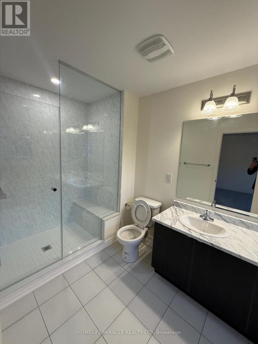 16 Bushwood Trail, Brampton, Ontario  L7A 5J7 - Photo 14 - W12487834