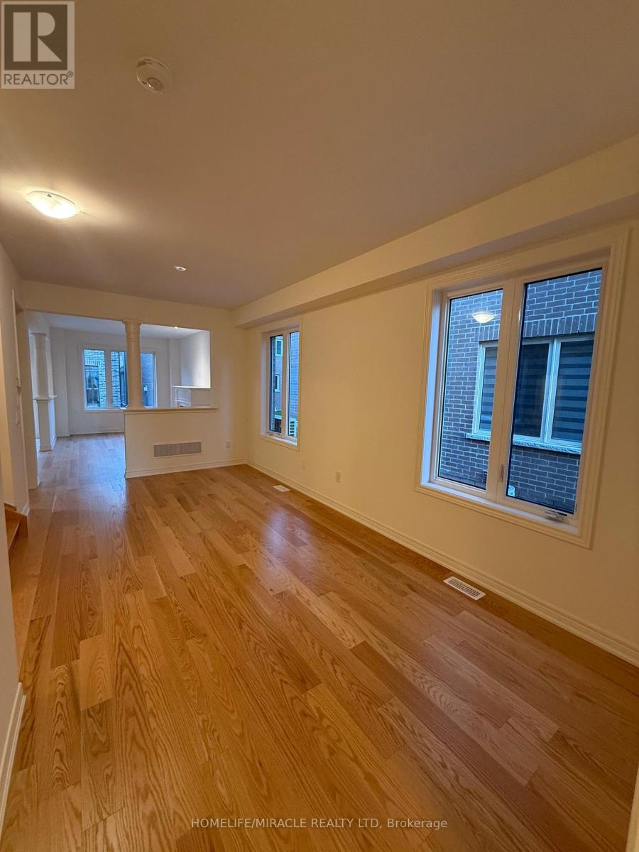 16 Bushwood Trail, Brampton, Ontario  L7A 5J7 - Photo 6 - W12487834