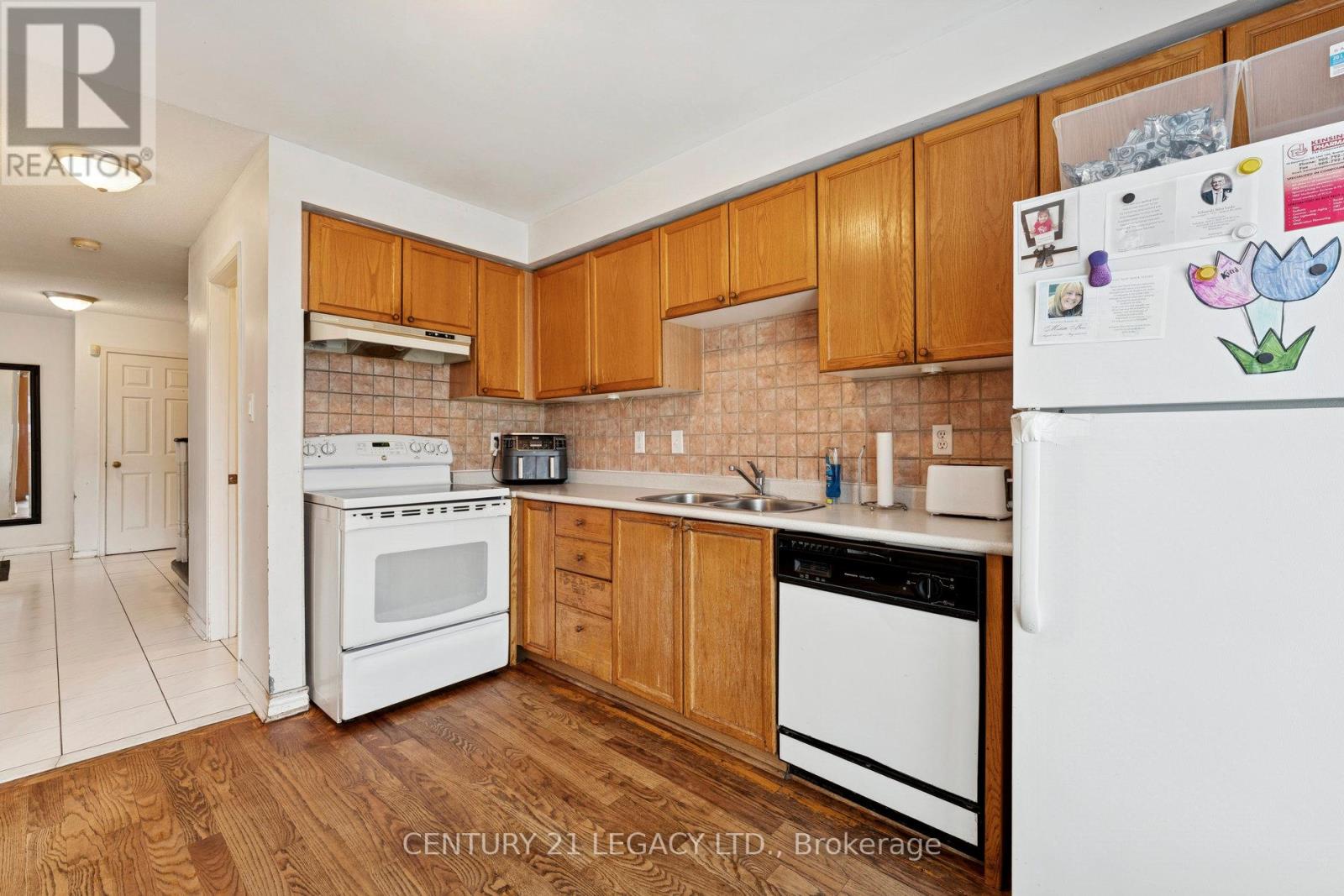 71 Townley Crescent, Brampton, Ontario  L6Z 4T1 - Photo 14 - W12487954