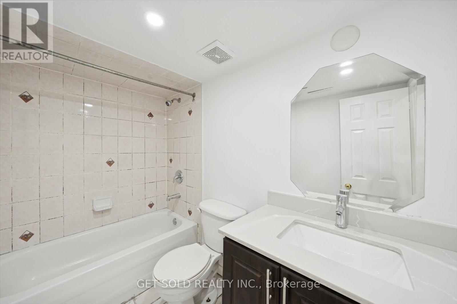 36 Field Thistle Drive, Brampton, Ontario  L6R 3A8 - Photo 45 - W12488016