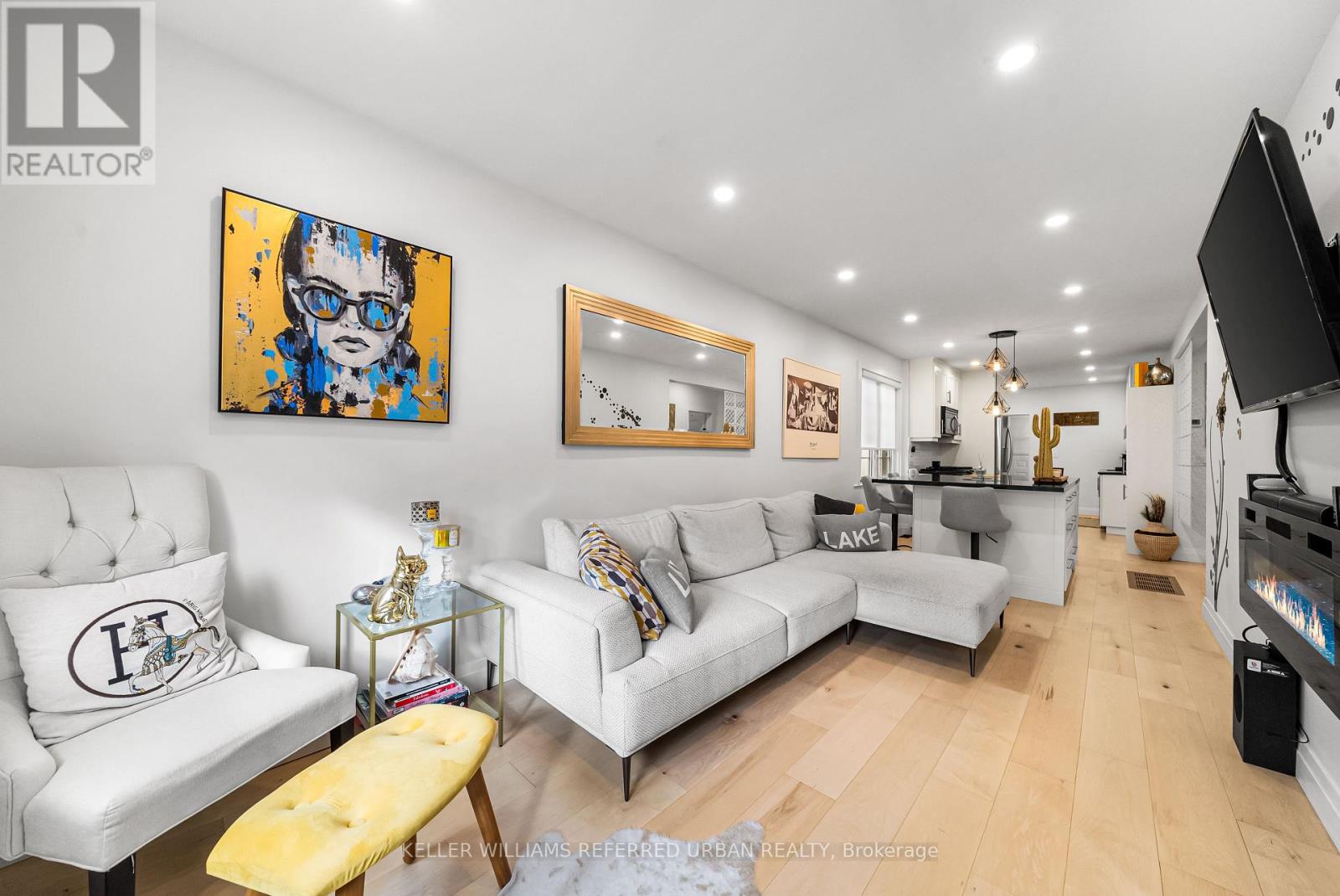 87 Fourth Street, Toronto, Ontario  M8V 2Y4 - Photo 13 - W12488026