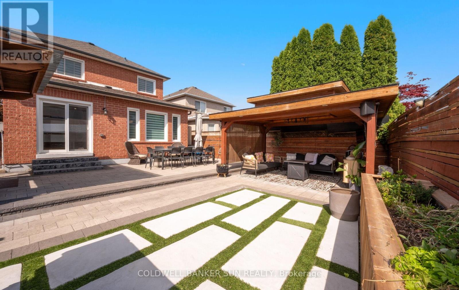 13 Rustic Way, Caledon, Ontario  L7E 1X4 - Photo 48 - W12488064