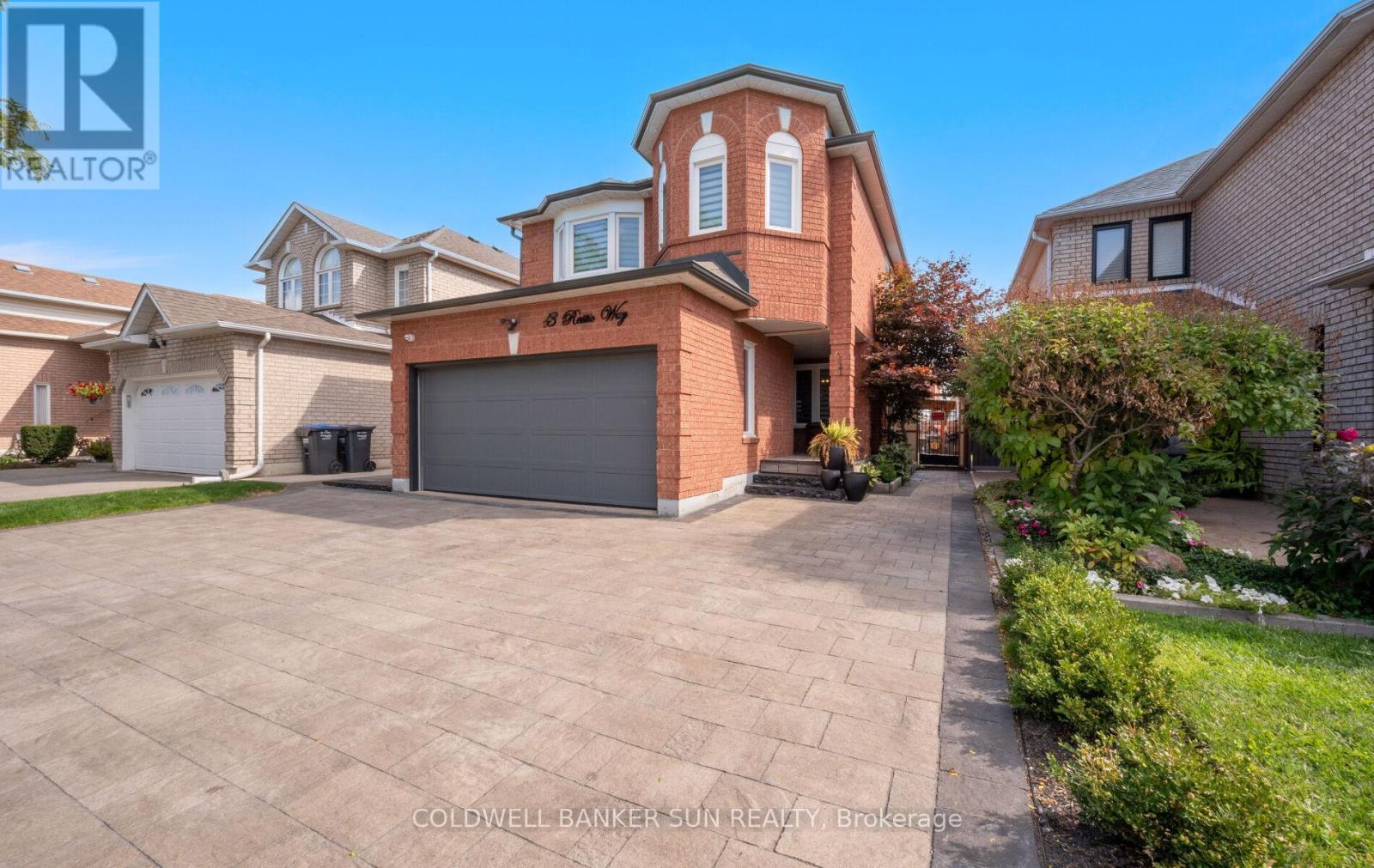 13 Rustic Way, Caledon, Ontario  L7E 1X4 - Photo 5 - W12488064