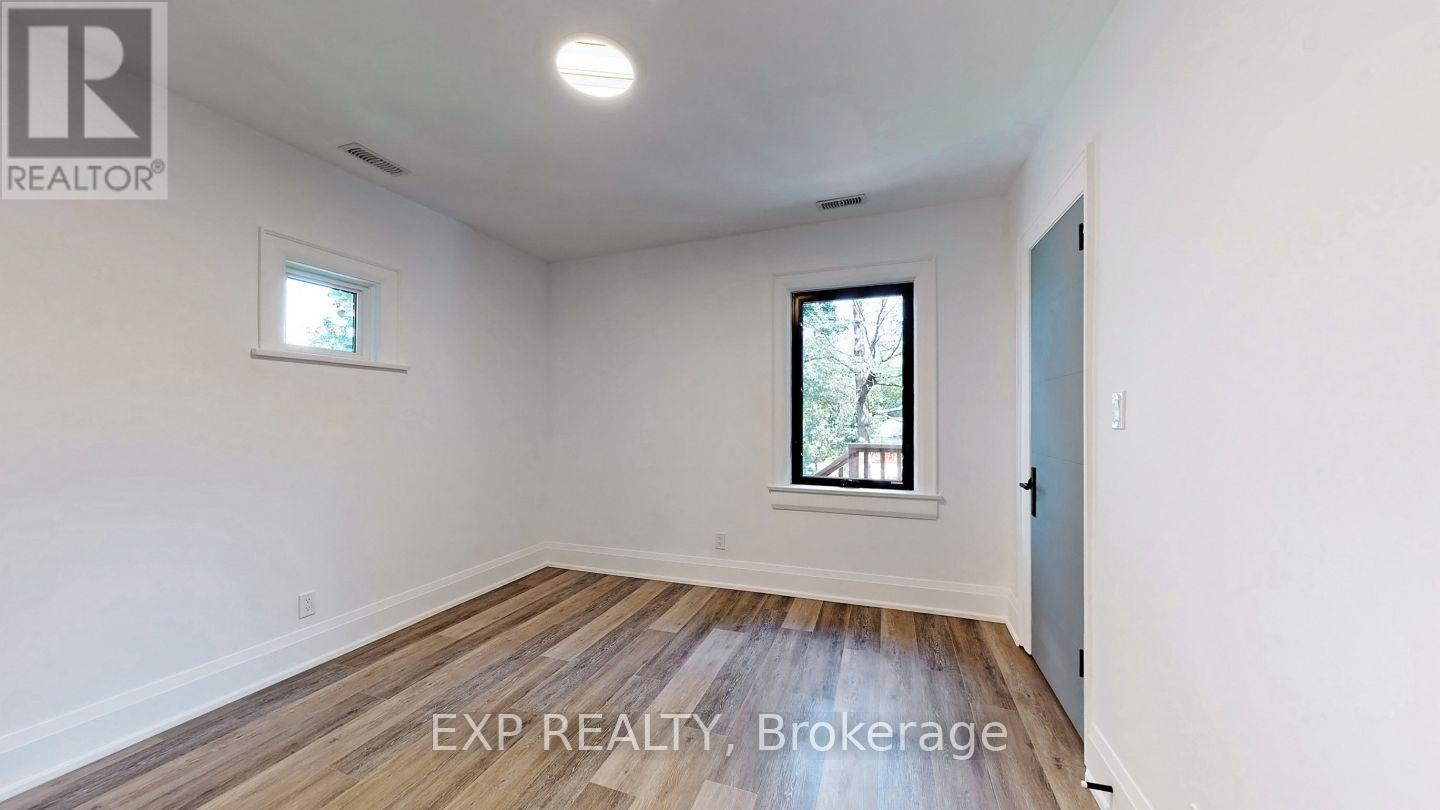 2 - 218 Howard Park Avenue, Toronto, Ontario  M6R 1W2 - Photo 19 - W12488076