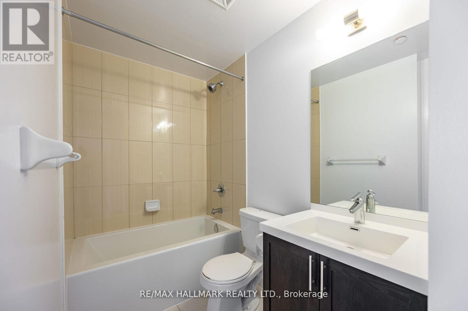 Ph7 - 6 Eva Road, Toronto, Ontario  M9C 0B1 - Photo 8 - W12488134