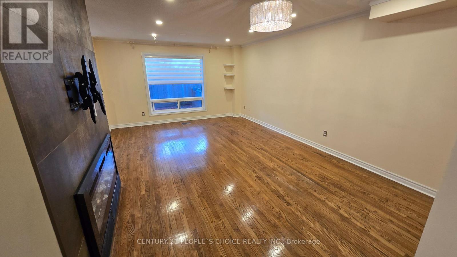 79 - 5223 Fairford Crescent, Mississauga, Ontario  L5V 2M6 - Photo 5 - W12488154