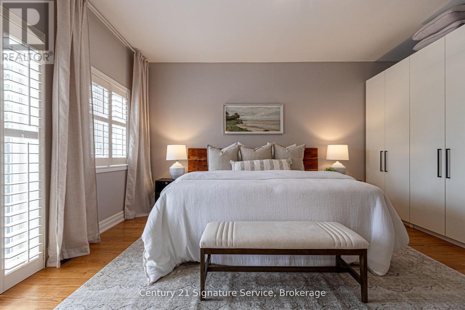 24 Joymar Drive, Mississauga, Ontario  L5M 1E9 - Photo 28 - W12488168