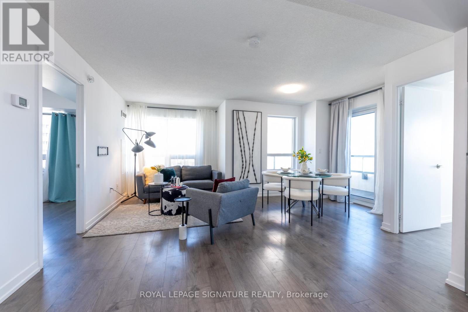 2201 - 1410 Dupont Street, Toronto, Ontario  M6H 0B6 - Photo 13 - W12488170