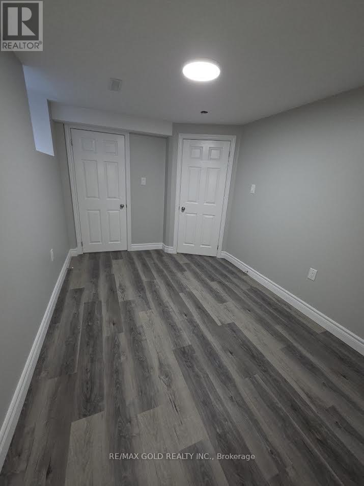 7 Gervais Drive, Brampton, Ontario  L6Y 2V3 - Photo 6 - W12488172