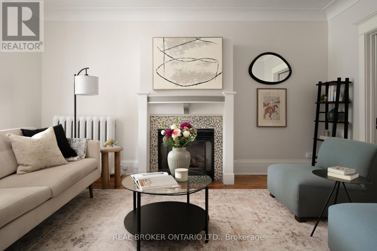 156 Galley Avenue, Toronto, Ontario  M6R 1H1 - Photo 2 - W12488176