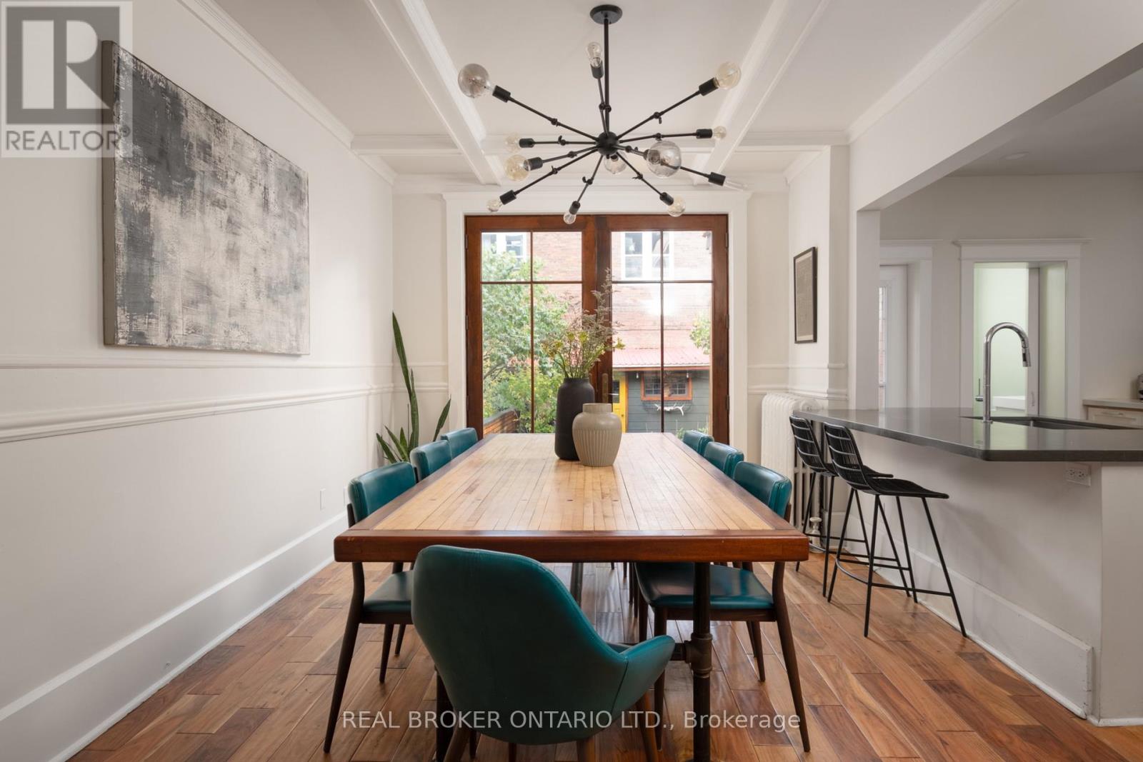 156 Galley Avenue, Toronto, Ontario  M6R 1H1 - Photo 8 - W12488176