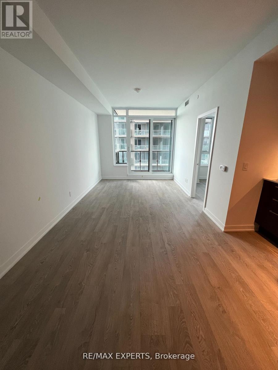 2211 - 1926 Lake Shore Boulevard W, Toronto, Ontario  M6S 1A1 - Photo 3 - W12488198