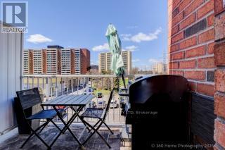 8 - 37 Four Winds Drive, Toronto, Ontario  M3J 1K7 - Photo 18 - W12488212