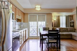 8 - 37 Four Winds Drive, Toronto, Ontario  M3J 1K7 - Photo 7 - W12488212