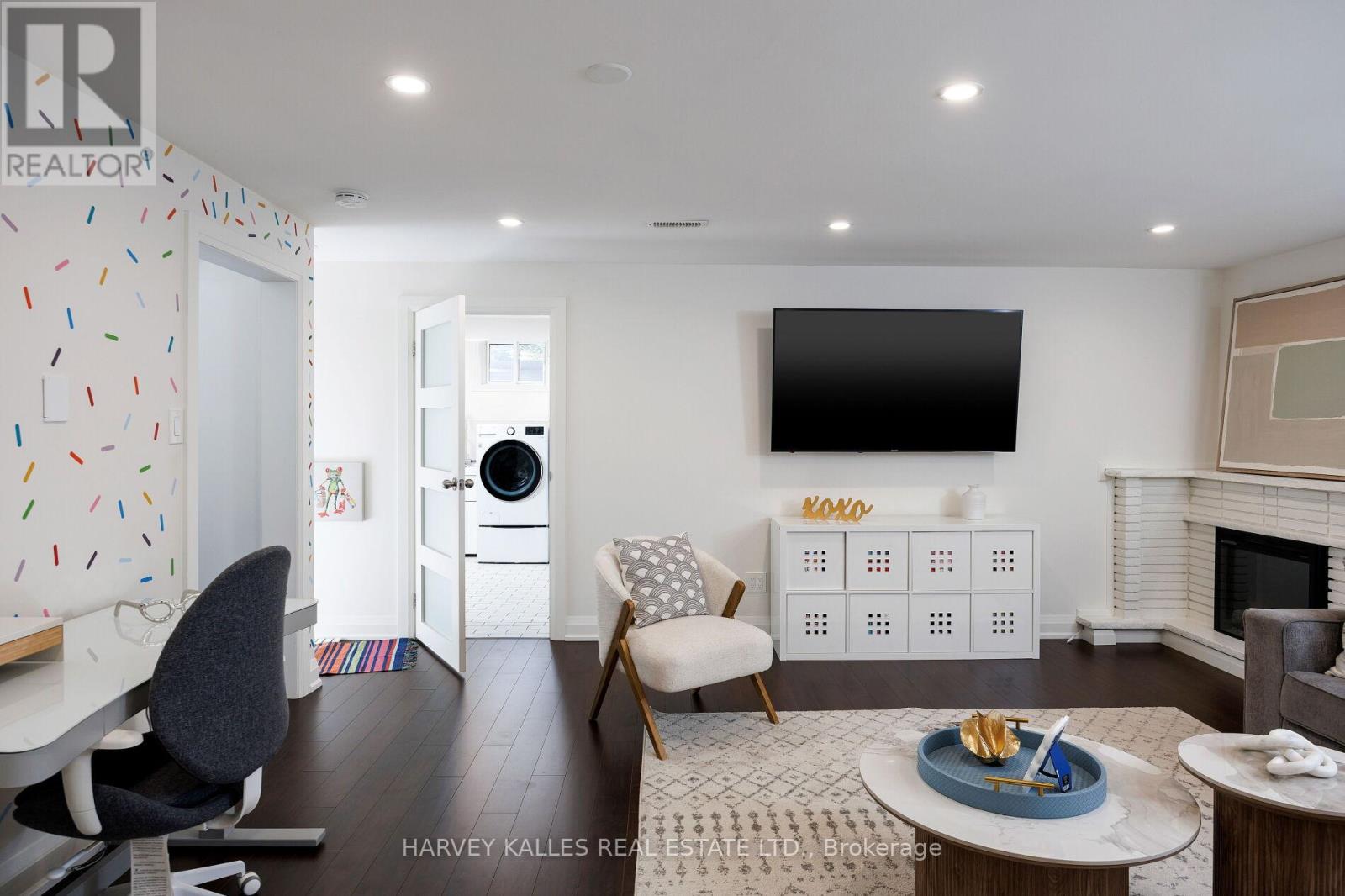 73 Summitcrest Drive, Toronto, Ontario  M9P 1H7 - Photo 35 - W12488226